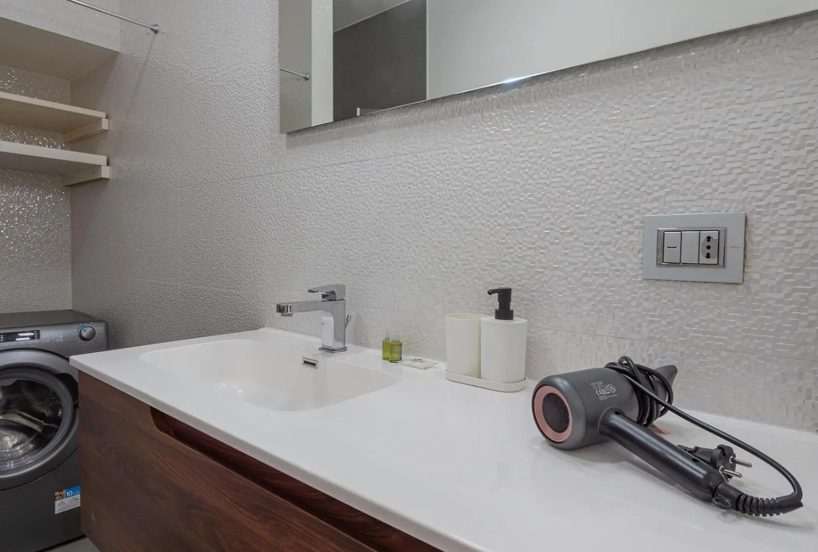 Luxury Apartment - Muratori 9 Milan